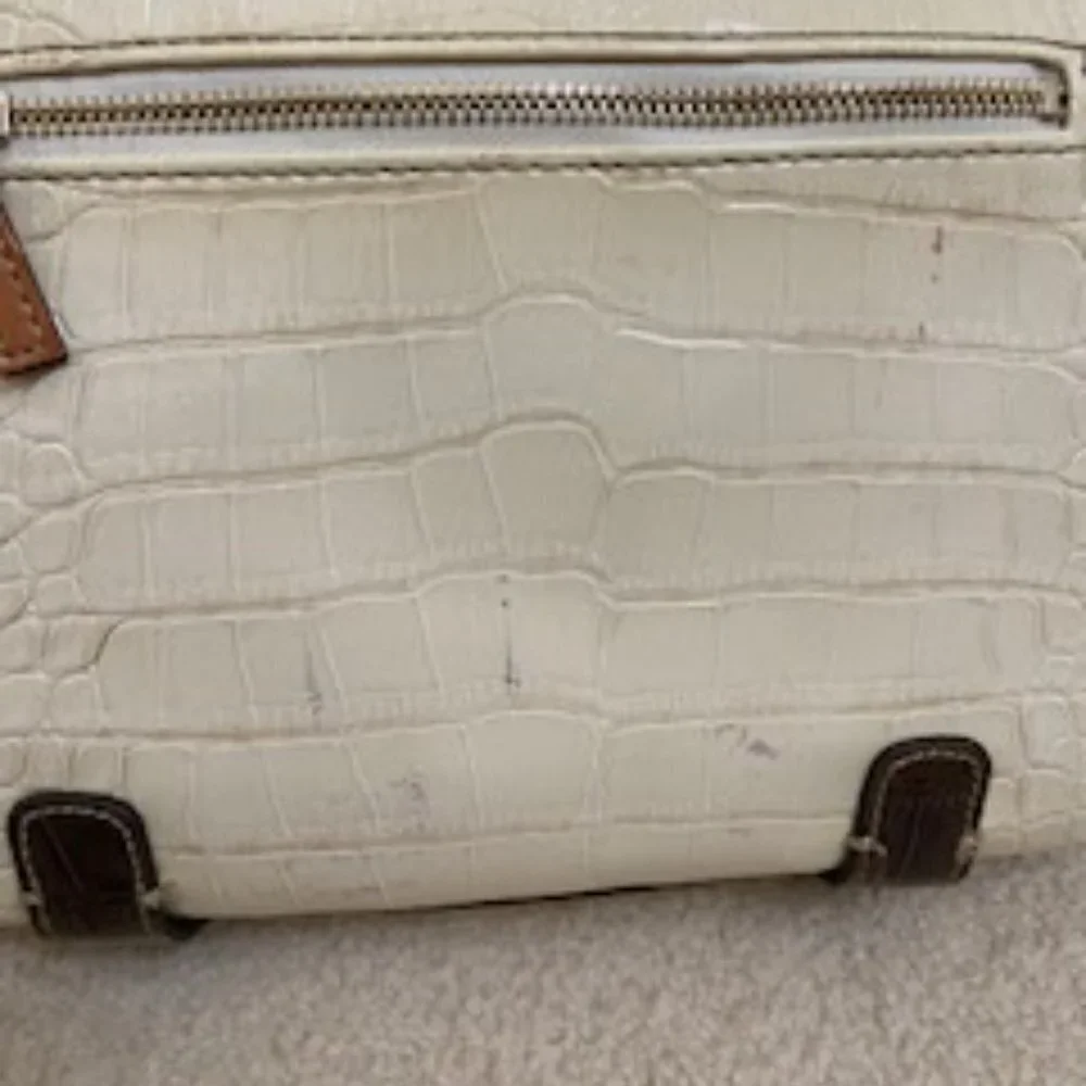 Guess Off White Croc Embossed Medium Hobo Style Purse New
